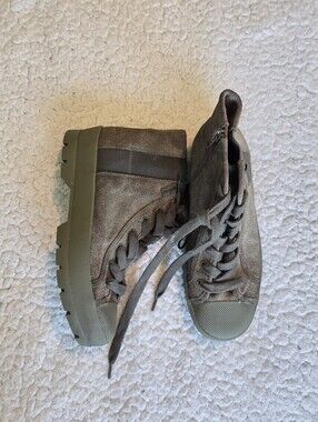 Zodiac Logan Womens Olive Green Suede Leather High Top Sneaker Boot Size 6 M